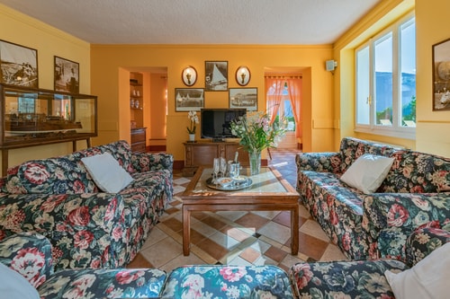 Villa Dia, Lakeside Luxury Retreat 7 Villas in Italy