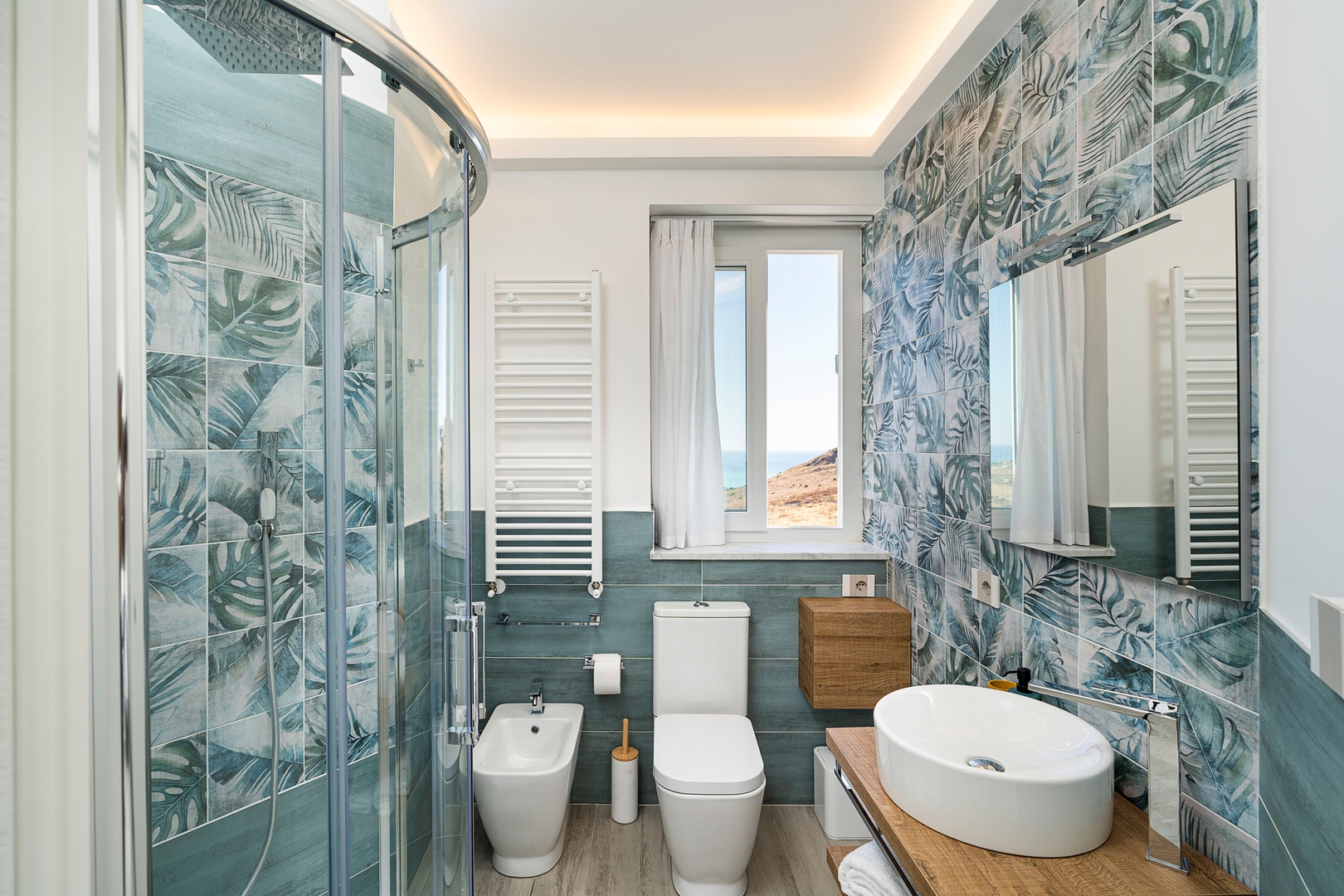 Villa Bianca - Beautiful villa with sea views 25 Villas in Italy