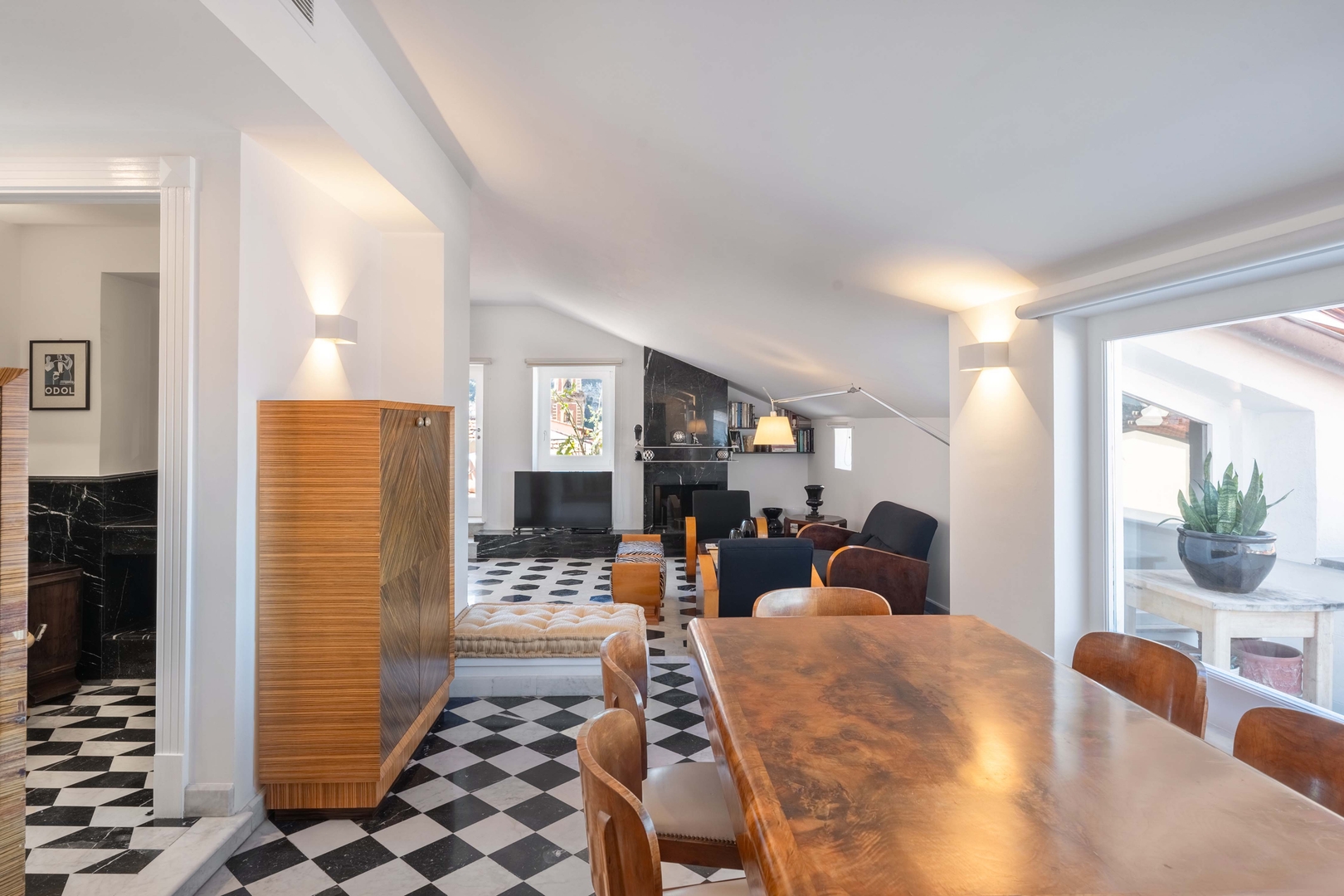 Casa Il Tetto - central apartment 8 Villas in Italy