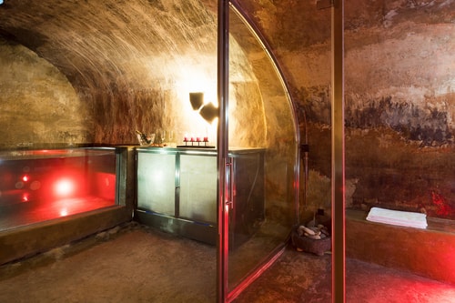 Villa Etnea - Private villa with pool and jacuzzi 30 Villas in Italy