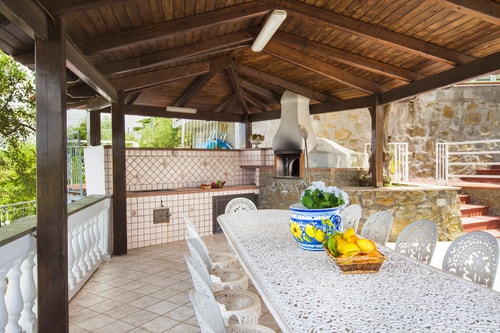 Villa Bionda, with sea views and private pool 33 Villas in Italy