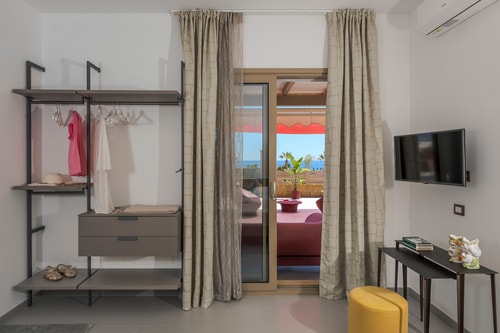 Le Case Blu, Two Neighbouring Homes Near the Sea 21 Villas in Italy