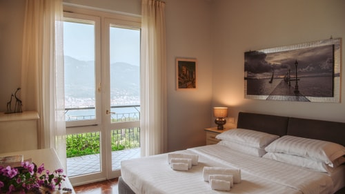 Villa Fedella - Lakeside villa with private pool and lake views 20 Villas in Italy