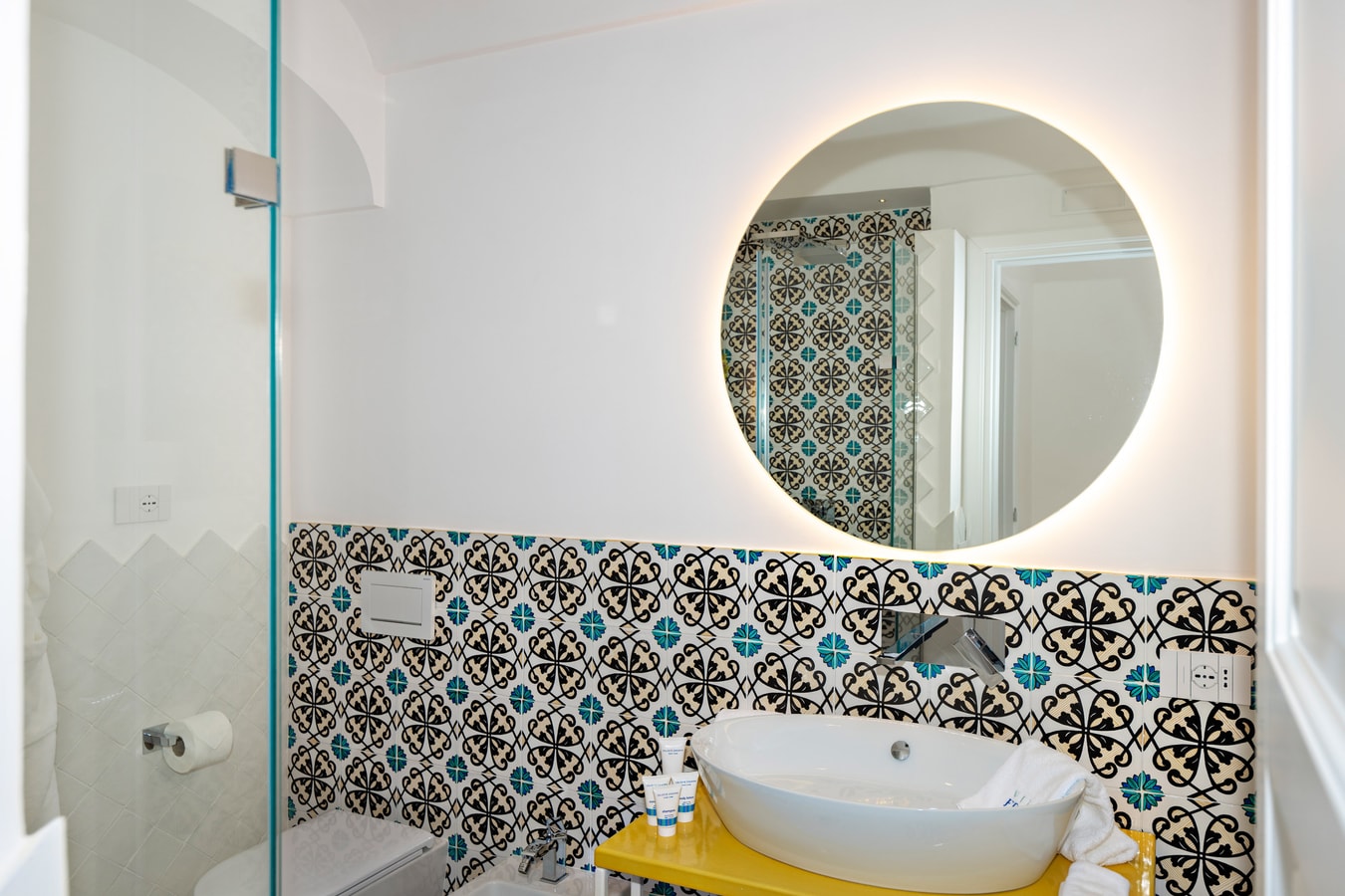 Villa Dani - Sea-facing villa with two pools 28 Villas in Italy