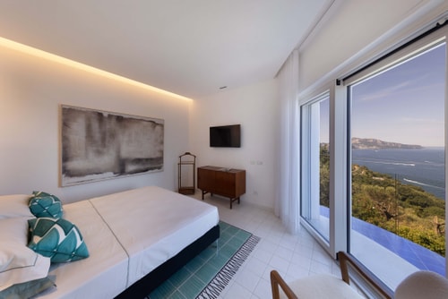 Villa Baia Serena, Panorama with Private Pool 23 Villas in Italy