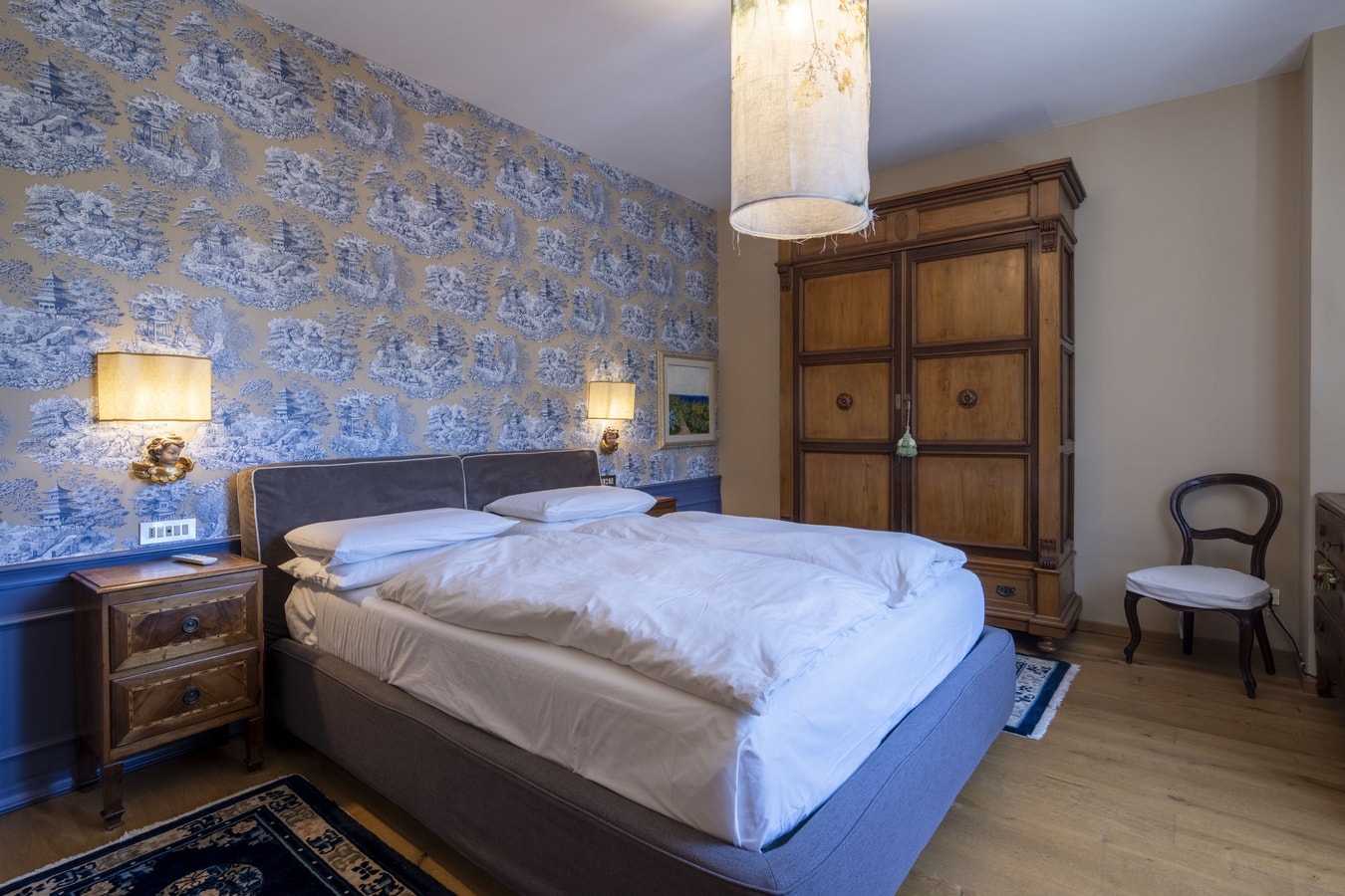 Villa Olivella, with Private Pool - 100m to Lake 38 Villas in Italy