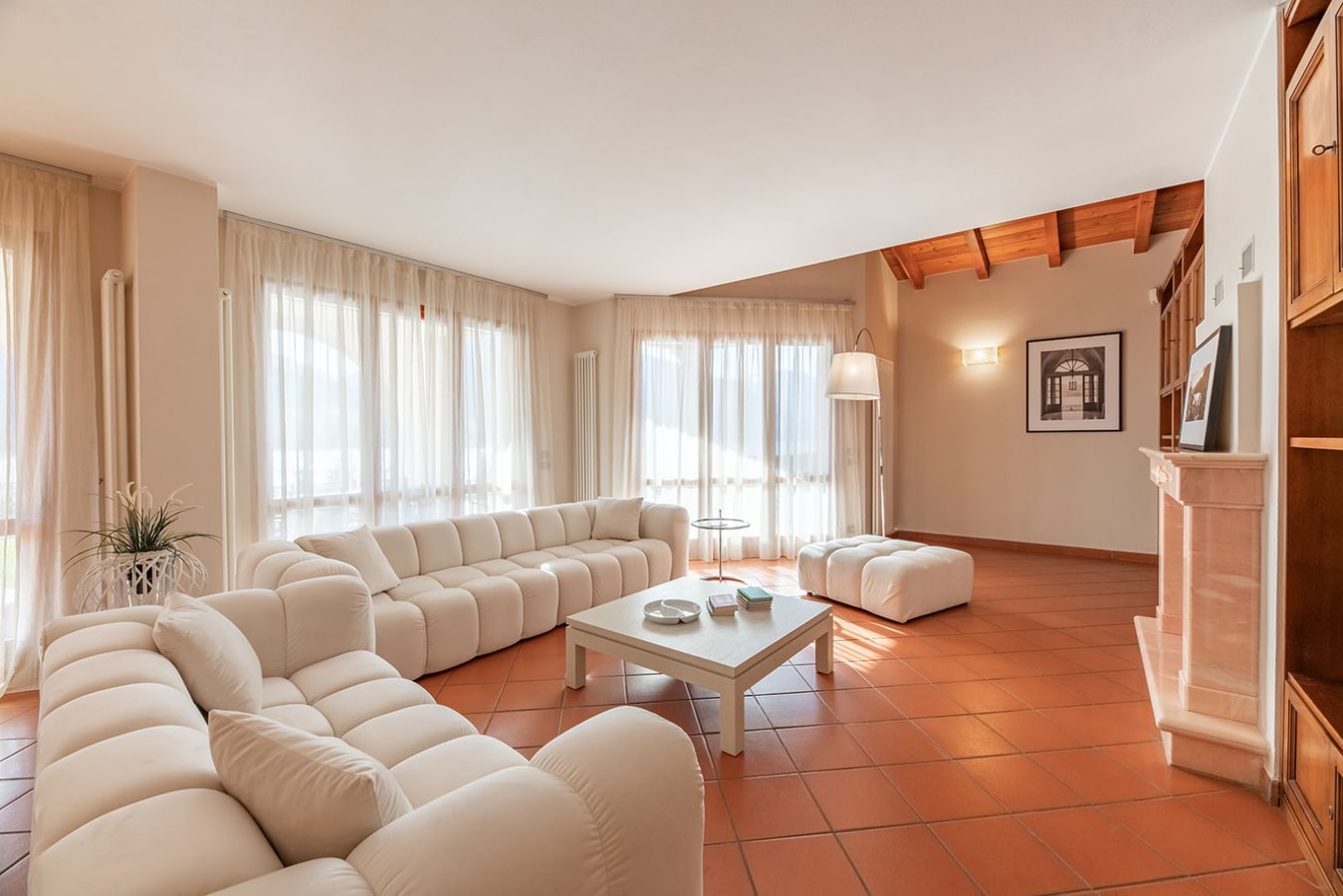 Villa Tamara - Private villa with pool near lake 3 Villas in Italy