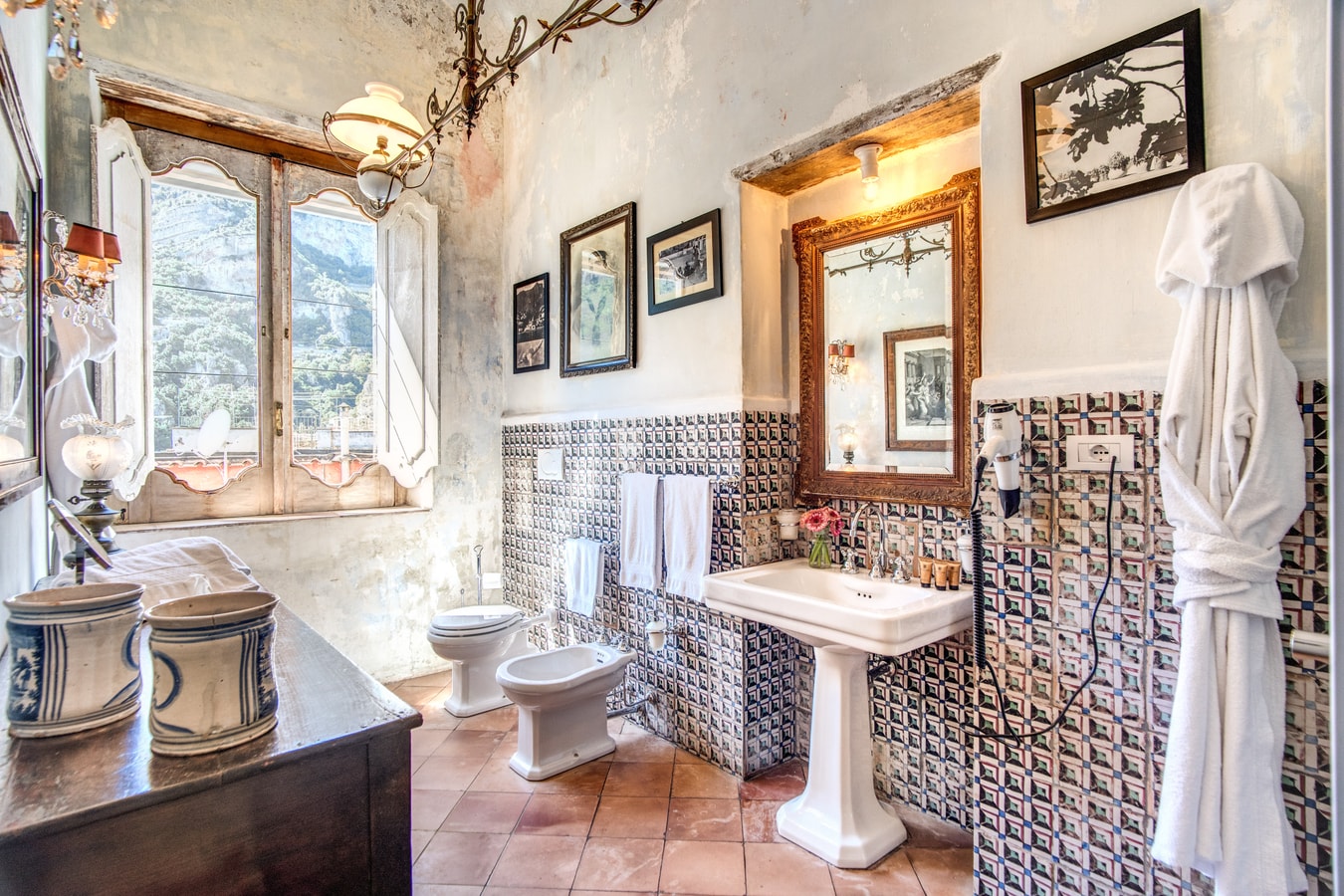 Villa San Giacomo, Unique villa with pool and sea views 29 Villas in Italy