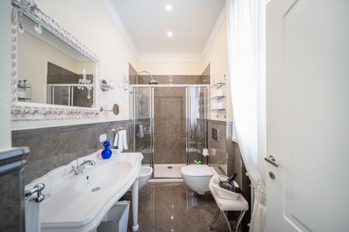 Villa Alvino, large family villa by the lake 24 The Prestige Villa Collection