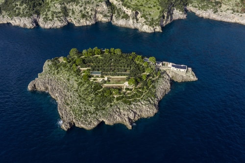 Isola del Poeta, Private Island with Pool & Chef 58 Villas in Italy