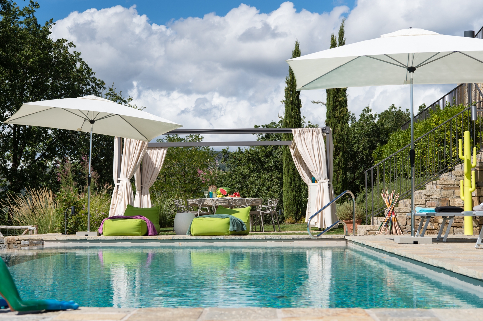 Villa Radda - 11 Guests 48 Villas in Italy