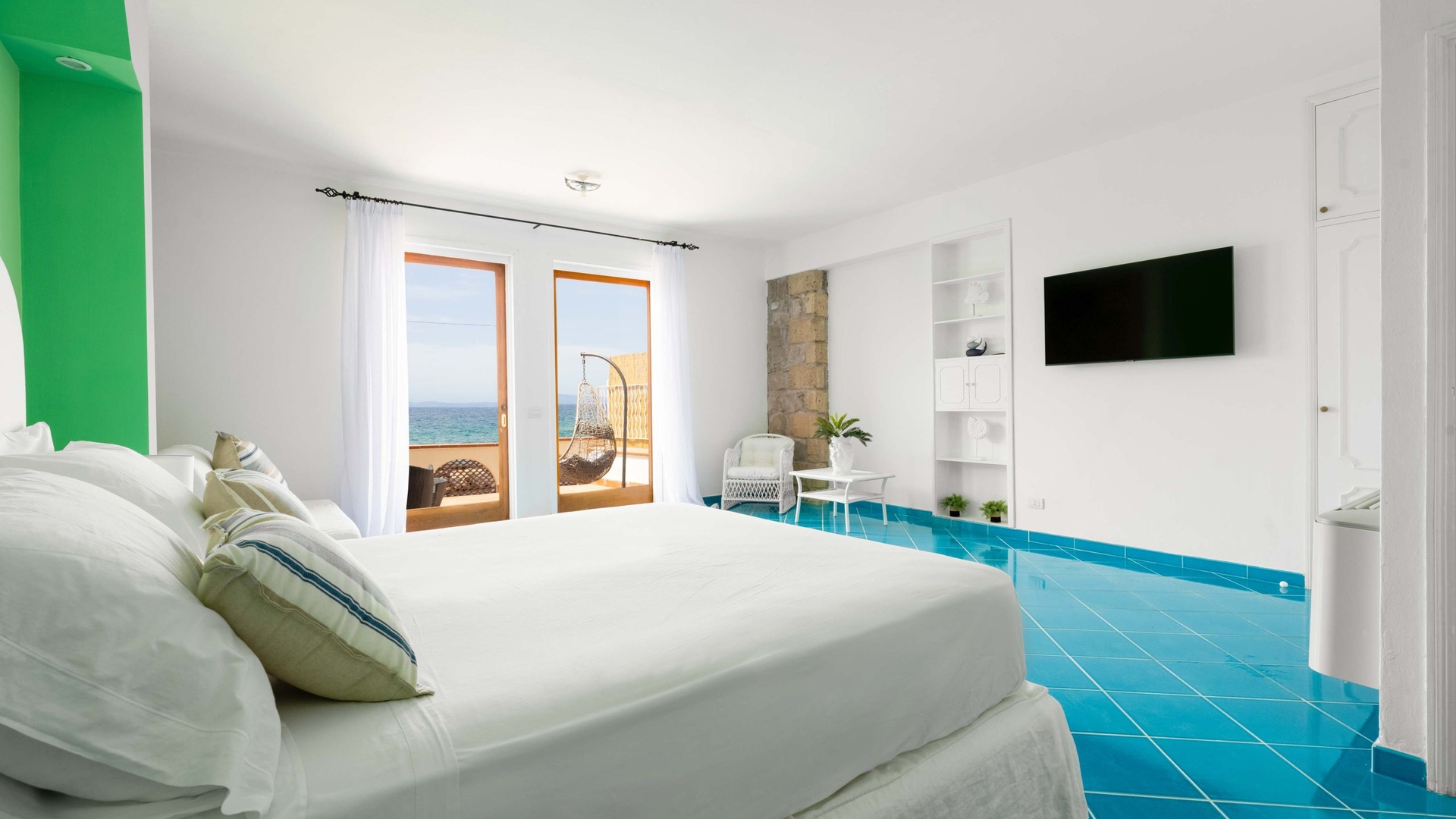 Casa Di Marcia, seafront with dipping pool 23 Villas in Italy