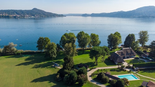 Villa Elegante 67 Villas in Italy