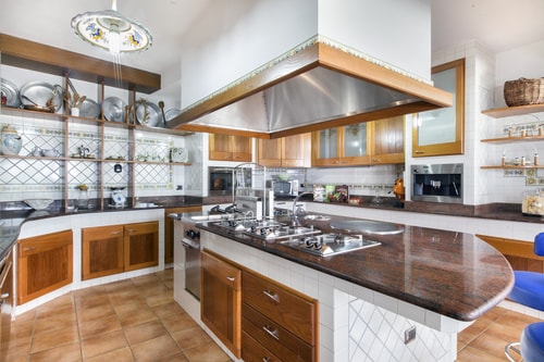 Villa Bionda, with sea views and private pool 11 Villas in Italy
