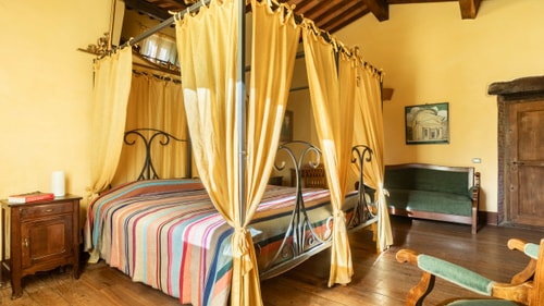 Podere Pulciano - Historic Tuscan farmhouse with pool 53 Italian Breaks