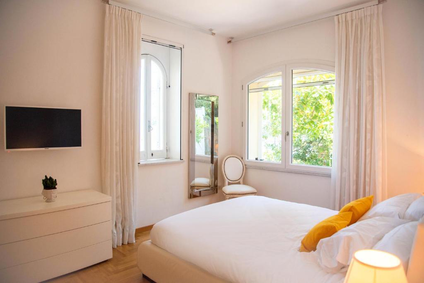 Villa Carlotta with private pool and sea views in Sorrento area 18 Villas in Italy