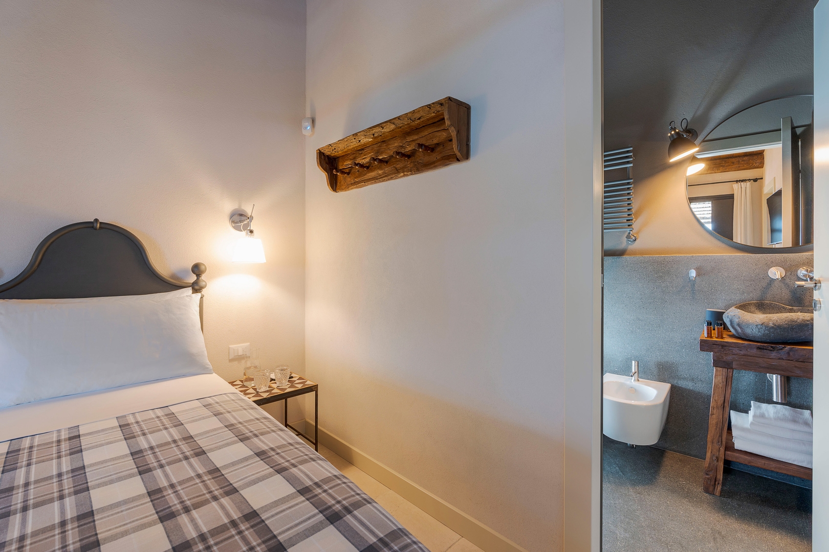 Villa Notu, near Noto town 32 Villas in Italy