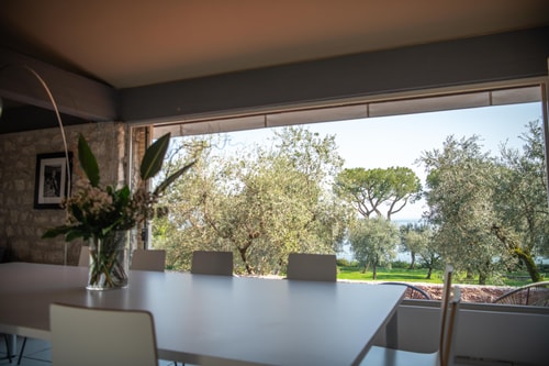 Villa Bobine - Private waterfront villa with pool 6 Villas in Italy