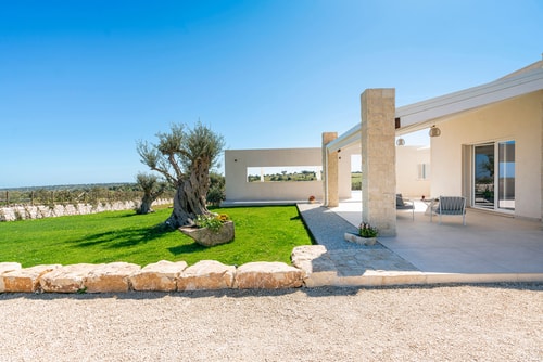 Villa Angelo - Elegant private villa with pool 31 Villas in Italy