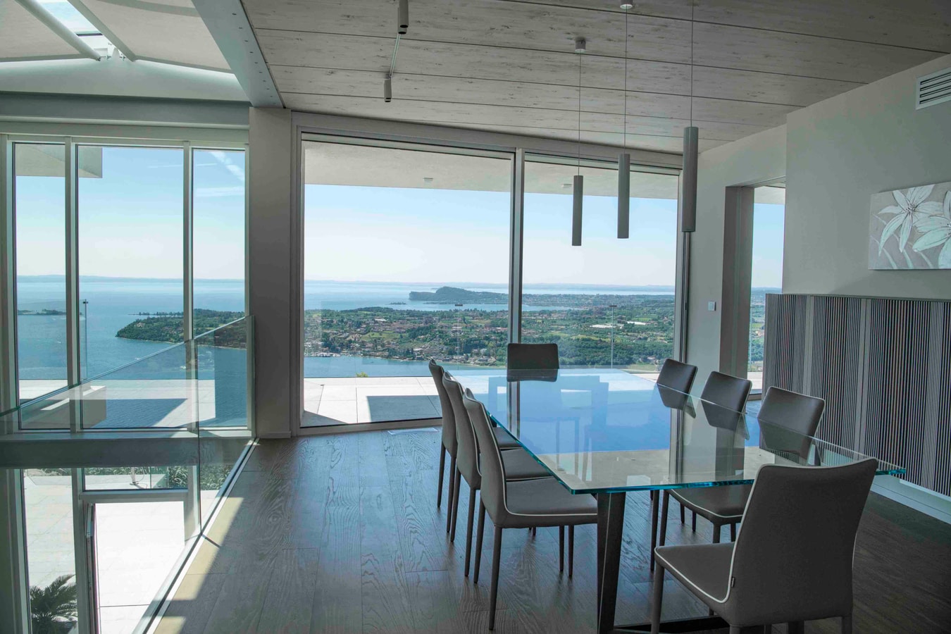 Villa Nuvia - Contemporary Villa Near Salò 10 The Prestige Villa Collection