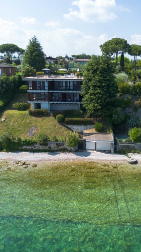 Villa Nilda - Private lakefront property with pool 51 Italian Breaks