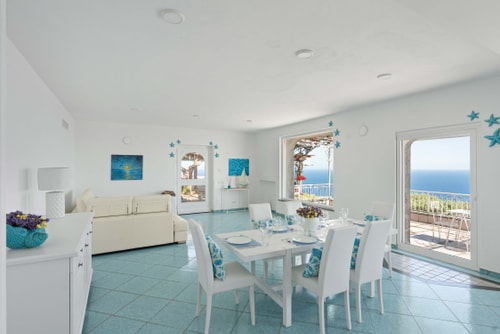 Villa Silenzio, Secluded Retreat with Sea Views 10 Villas in Italy