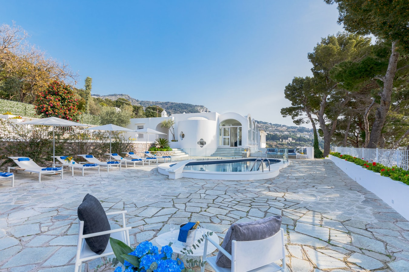 Villa Vento Blu, Exclusive Luxury in Capri 21 Villas in Italy