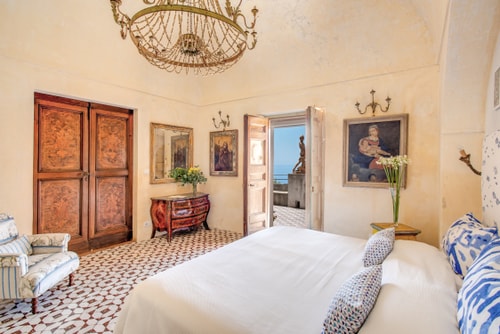 Villa San Giacomo, Unique villa with pool and sea views 19 Villas in Italy