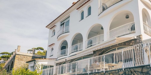 Villa Luce Di Mare, endless sea views 38 Villas in Italy