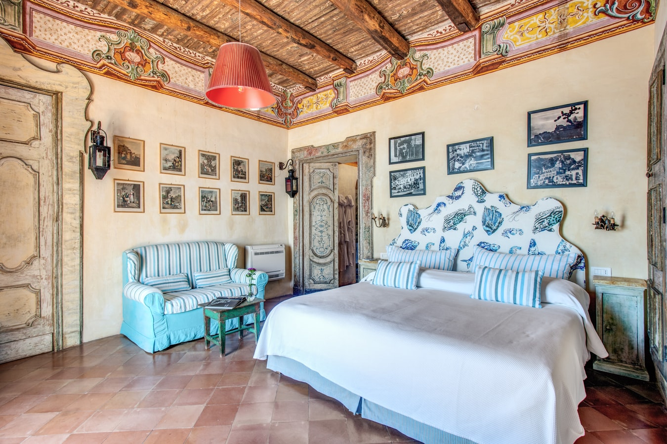 Villa San Giacomo, Unique villa with pool and sea views 11 Villas in Italy