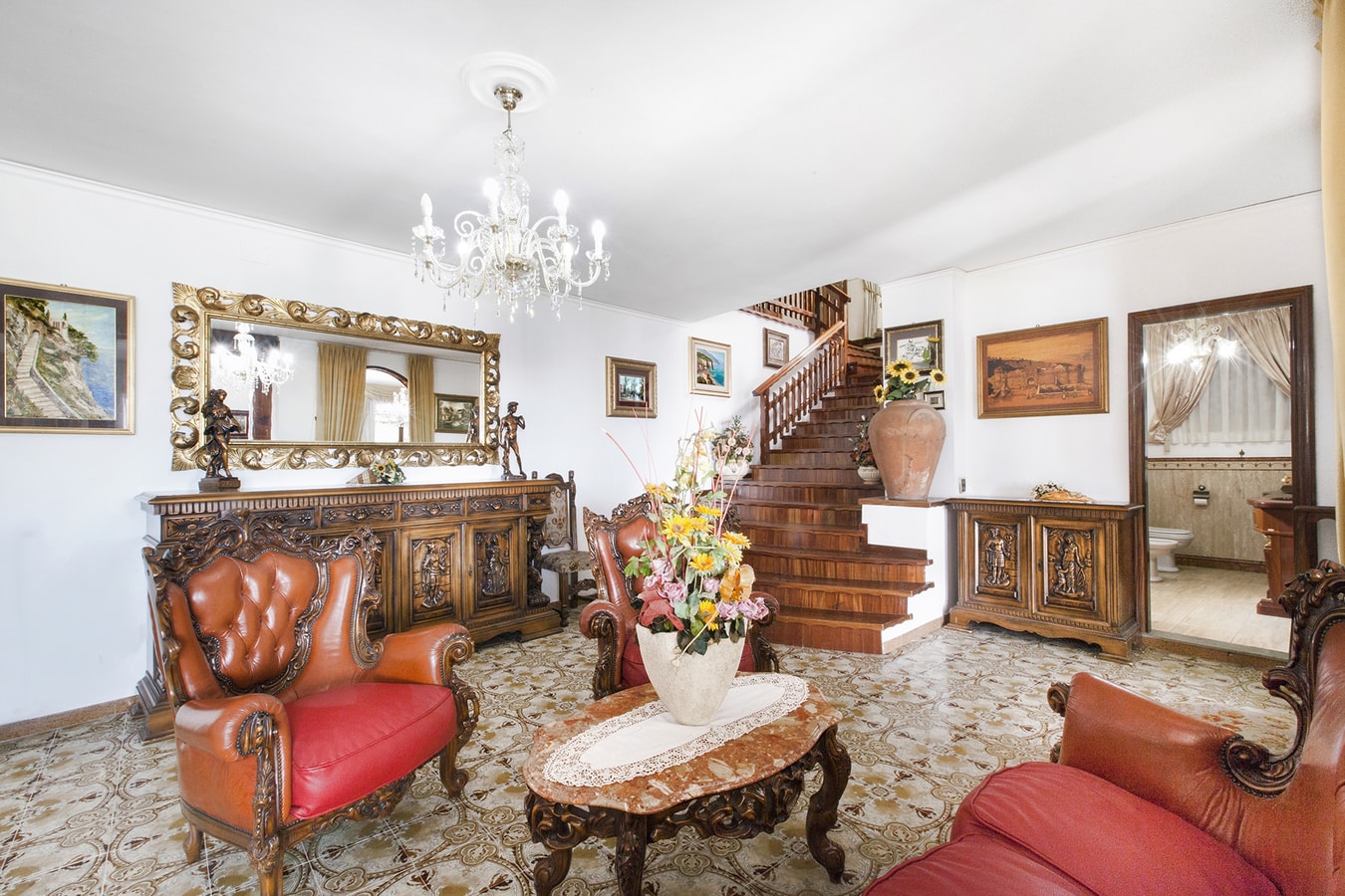 Villa Bionda, with sea views and private pool 14 Villas in Italy