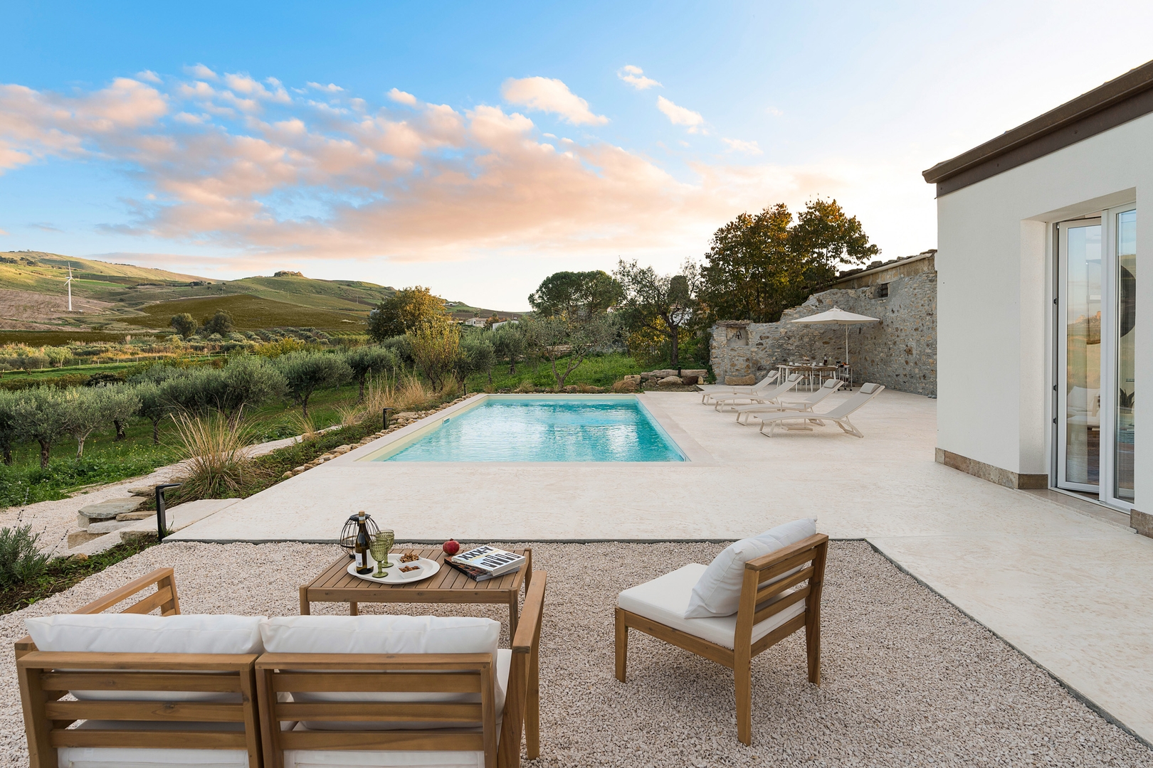 Villa Giuseppina near shops and restaurants 28 Villas in Italy