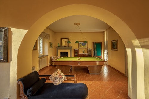 Villa Nicoletta - Large private villa with pool 6 Villas in Italy