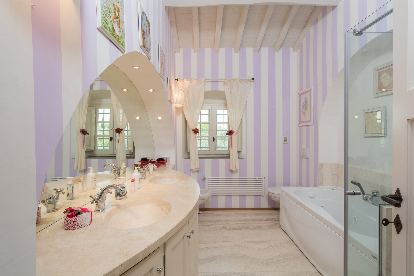 Villa Luna del Chianti, Val di Pesa 31 Villas in Italy