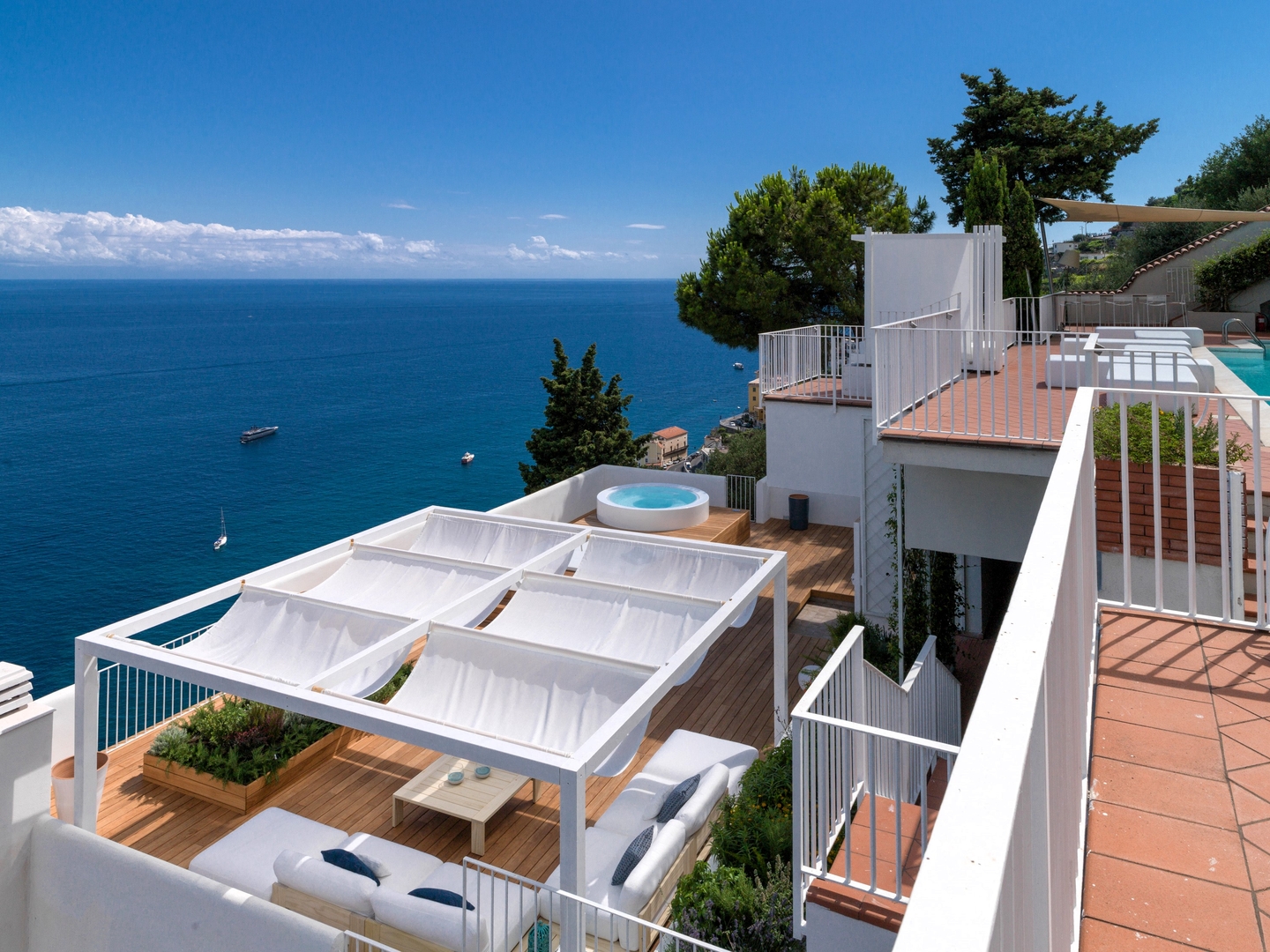 Villa Milena 40 Villas in Italy