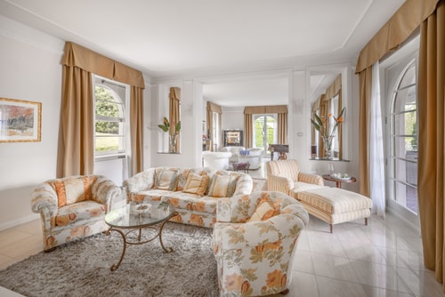 Villa Alvino, large family villa by the lake 9 The Prestige Villa Collection