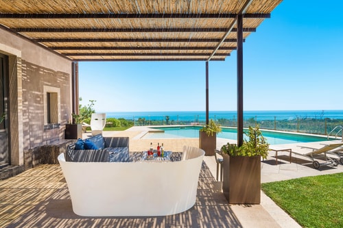 Villa Etnea - Private villa with pool and jacuzzi 0 Villas in Italy