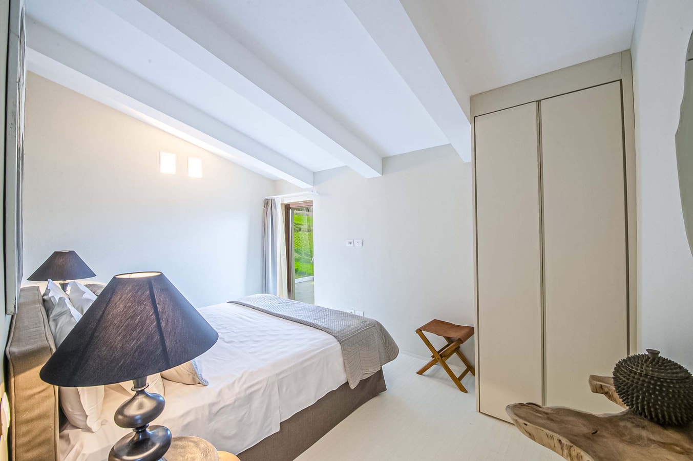 Alonza Estate - Large Countryside Estate 38 Villas in Italy