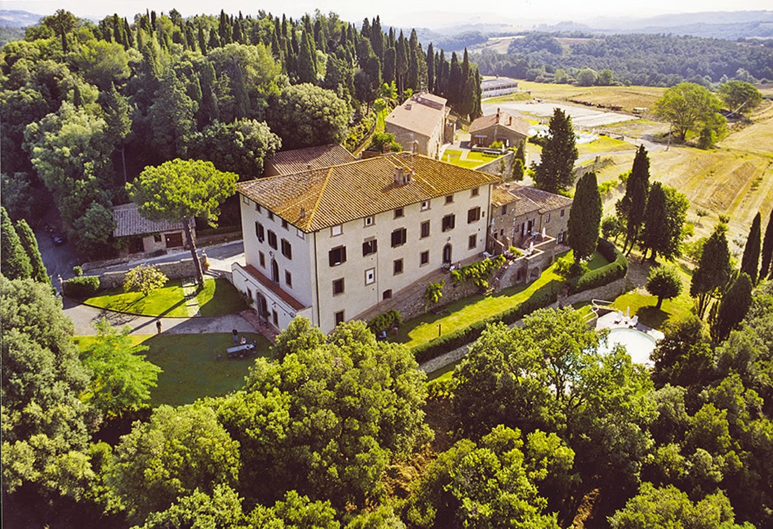 Castagneto Estate - Large Tuscan Borgo 0 Villas in Italy