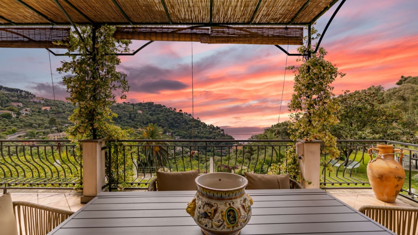 Villa Soleluna, Coastal Elegance 5 Italian Breaks