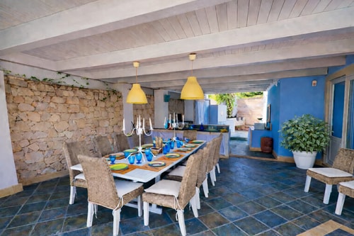 Villa Seranta, sea front villa near town 20 Villas in Italy