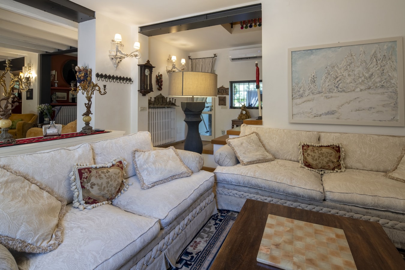 Villa Olivella, with Private Pool - 100m to Lake 12 Villas in Italy