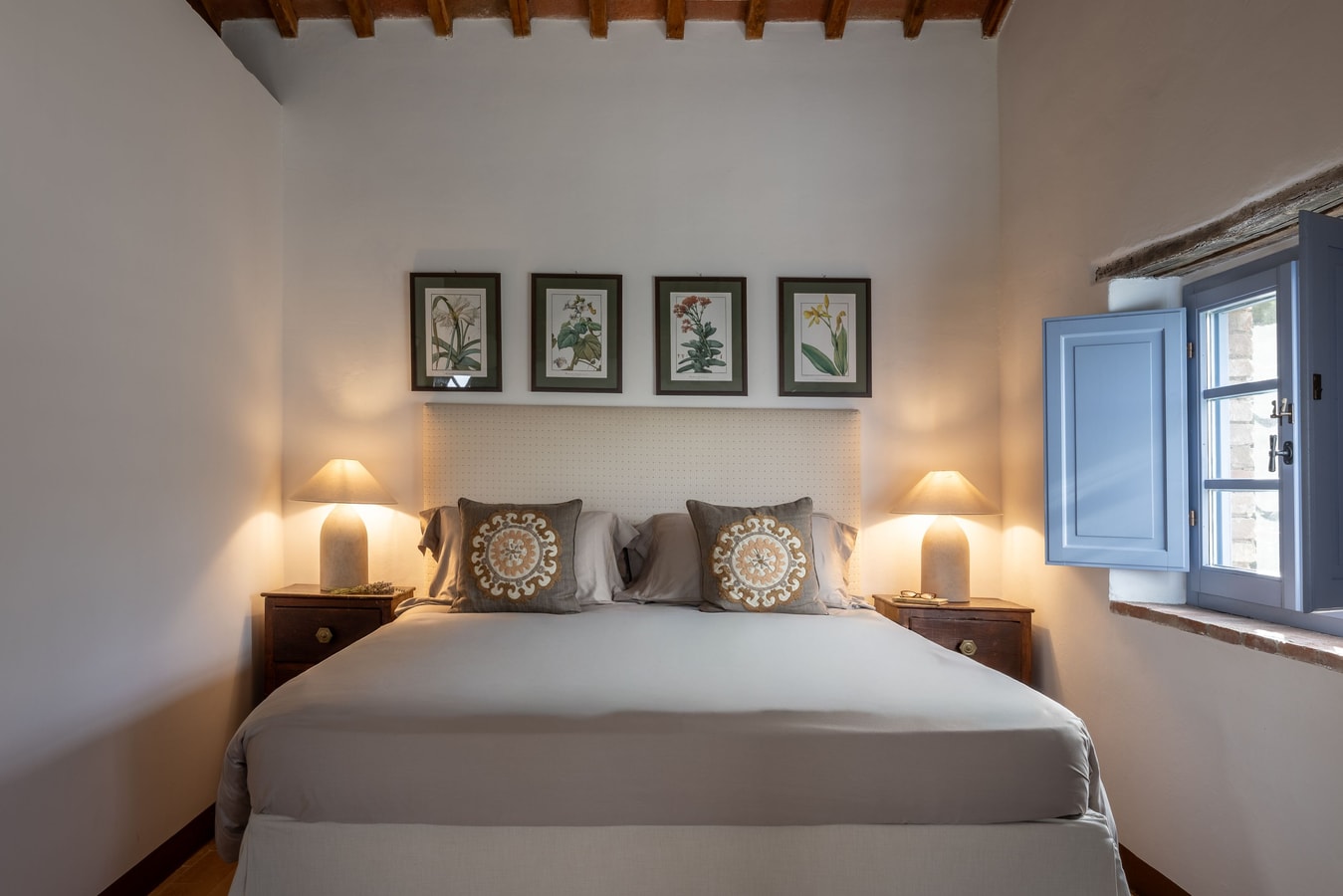 Villa Etruria, near Casole d’Elsa 14 Villas in Italy