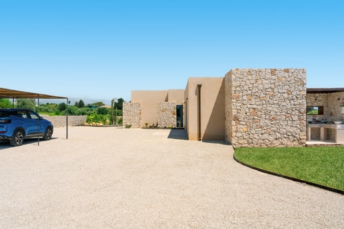 Villa Avola, Modern Villa with Private Pool 49 Villas in Italy