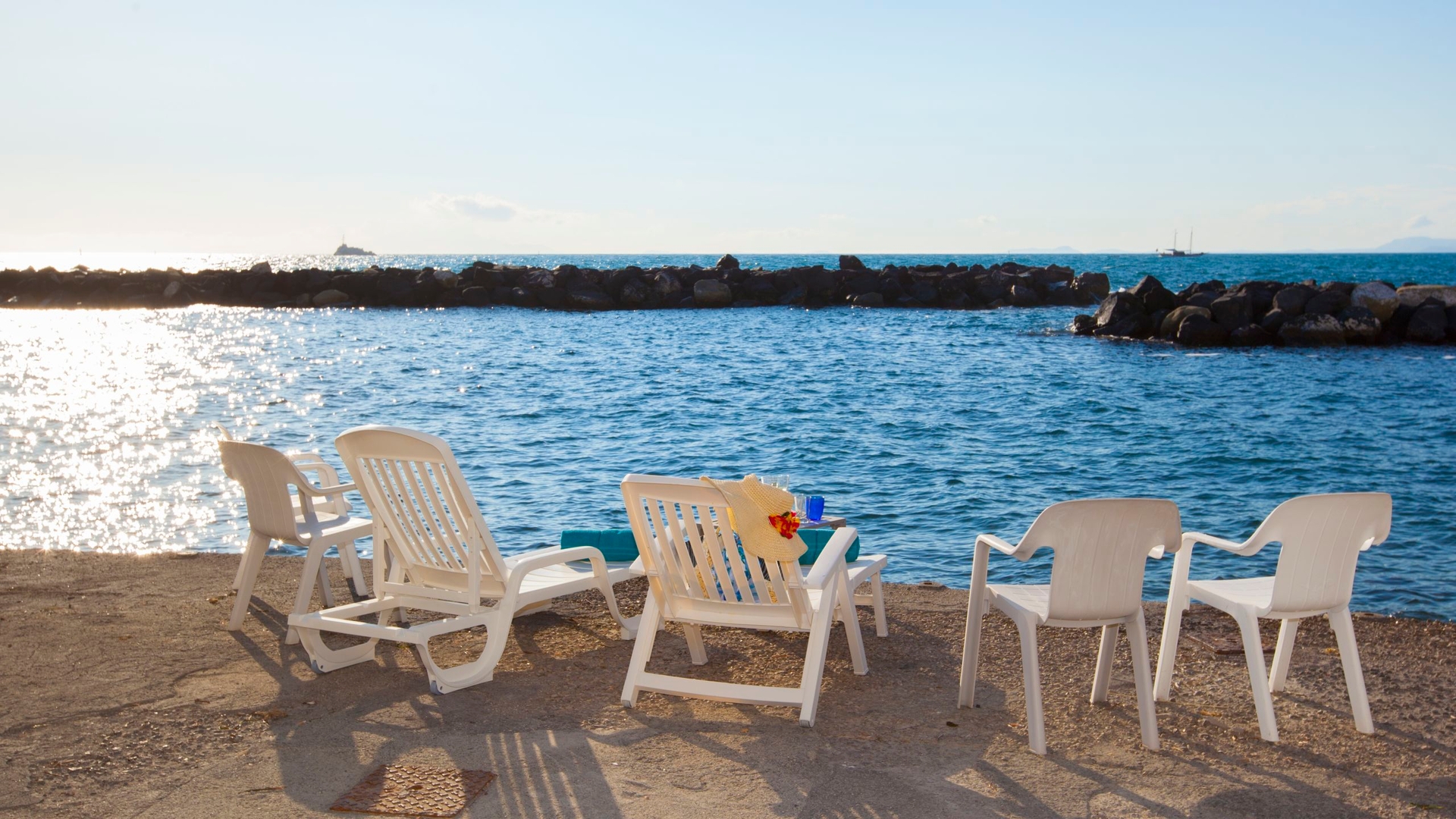 Casa Di Marcia, seafront with dipping pool 1 Villas in Italy