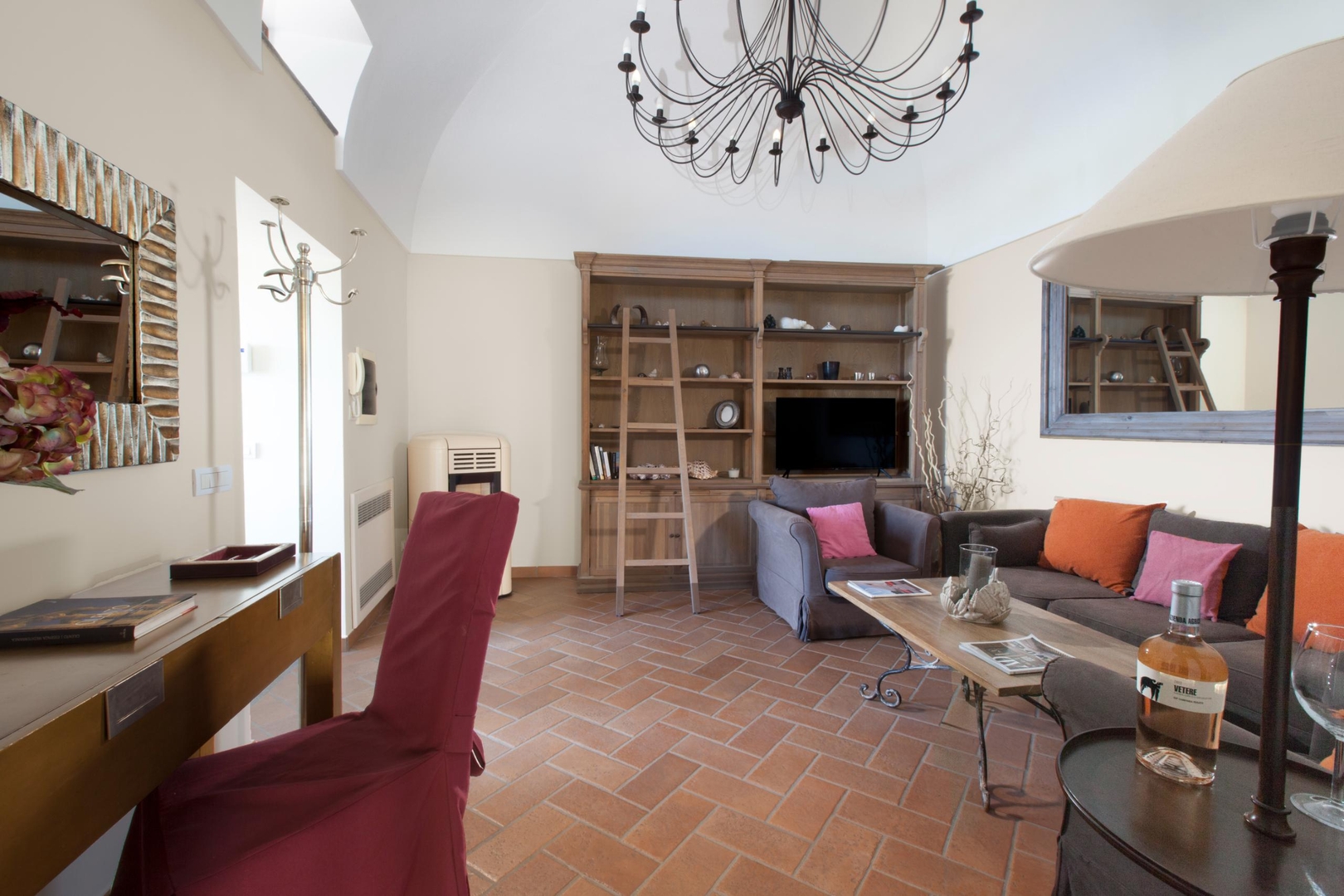 Casa dei Limoni - peaceful retreat with sea views 7 Villas in Italy