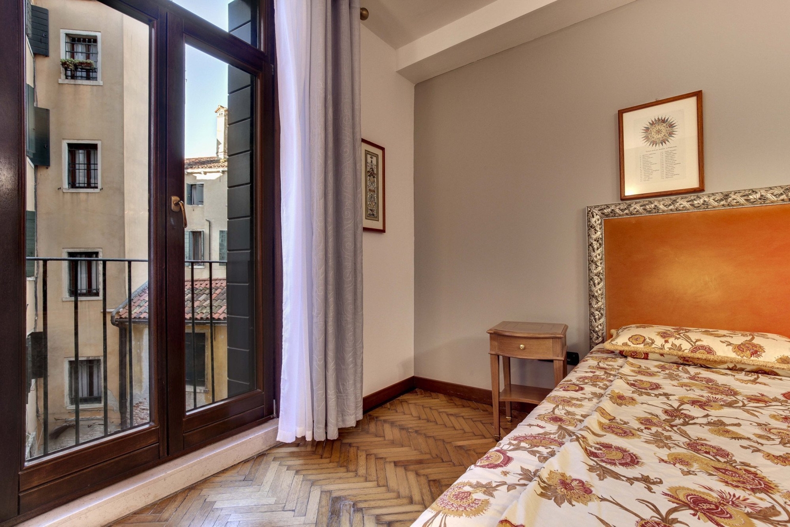Sospiri Suite - San Marco 37 Villas in Italy