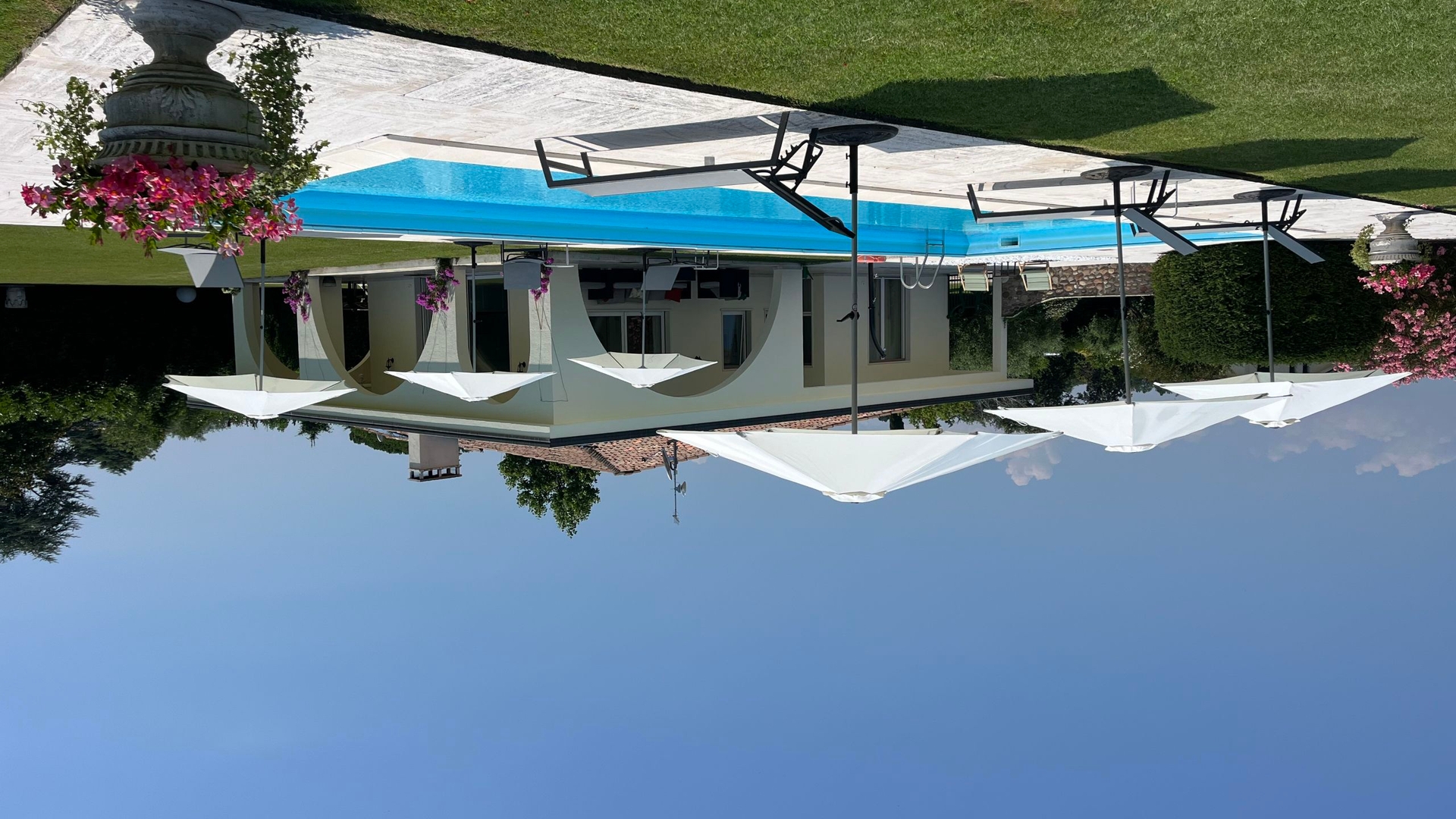 Villa Menestrella - private with swimming pool and lake views 1 Villas in Italy