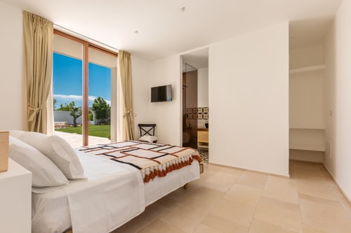 Villa Carovigno - Modern luxurious villa with private pool 17 Villas in Italy