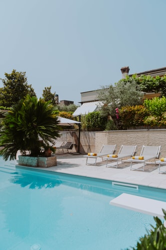 Villa Monica - Private villa with pool near town centre and lake 29 Villas in Italy